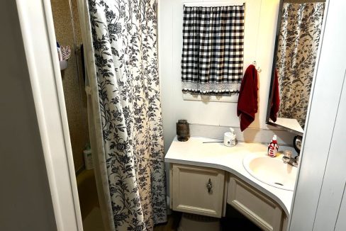 3150 NE 36th lot 468 - sp17