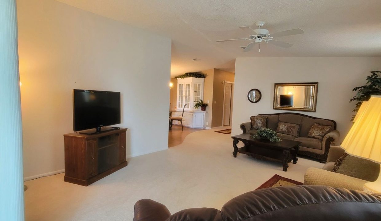 358 Gull Lane - sp17