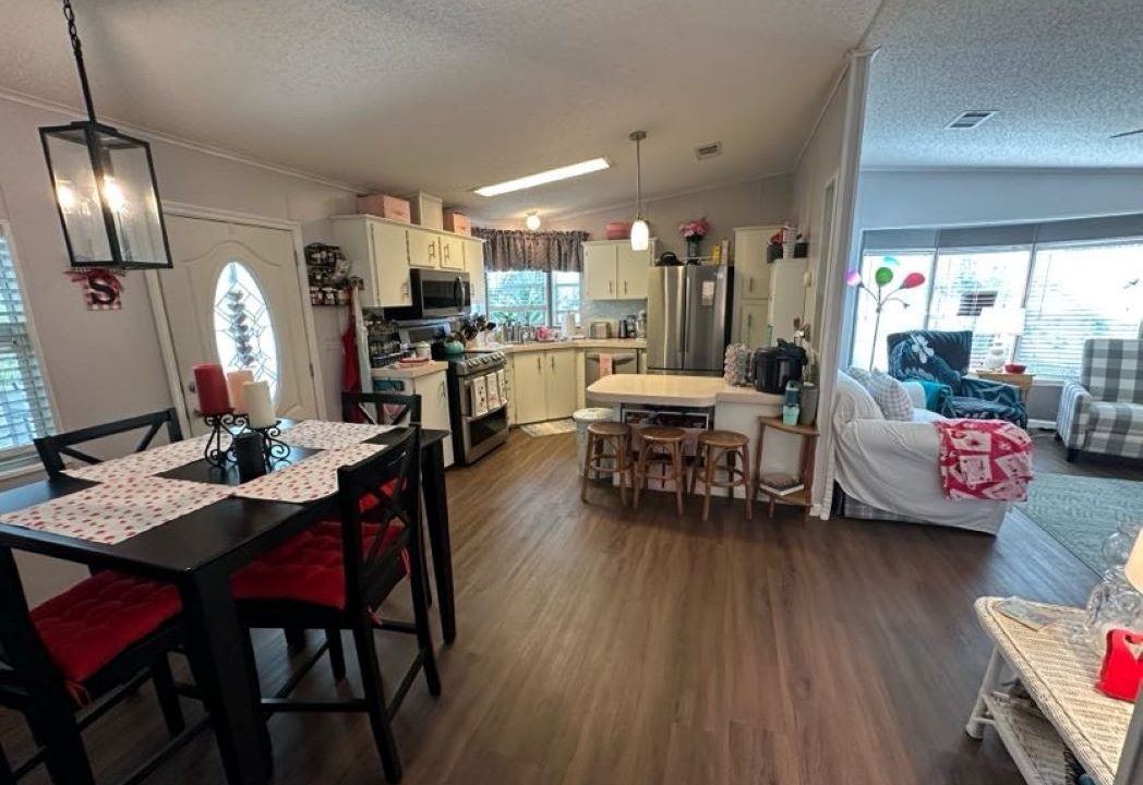 1056 Eagle Dr - sp11