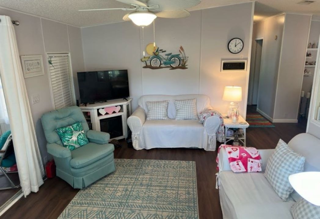 1056 Eagle Dr - sp14