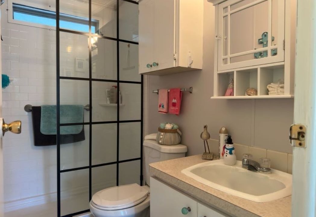 1056 Eagle Dr - sp27