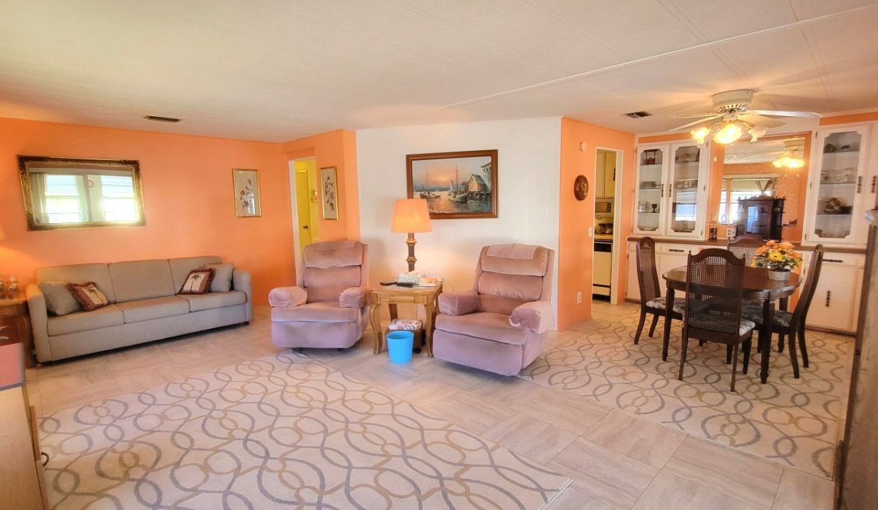 215 Green Haven - sp12