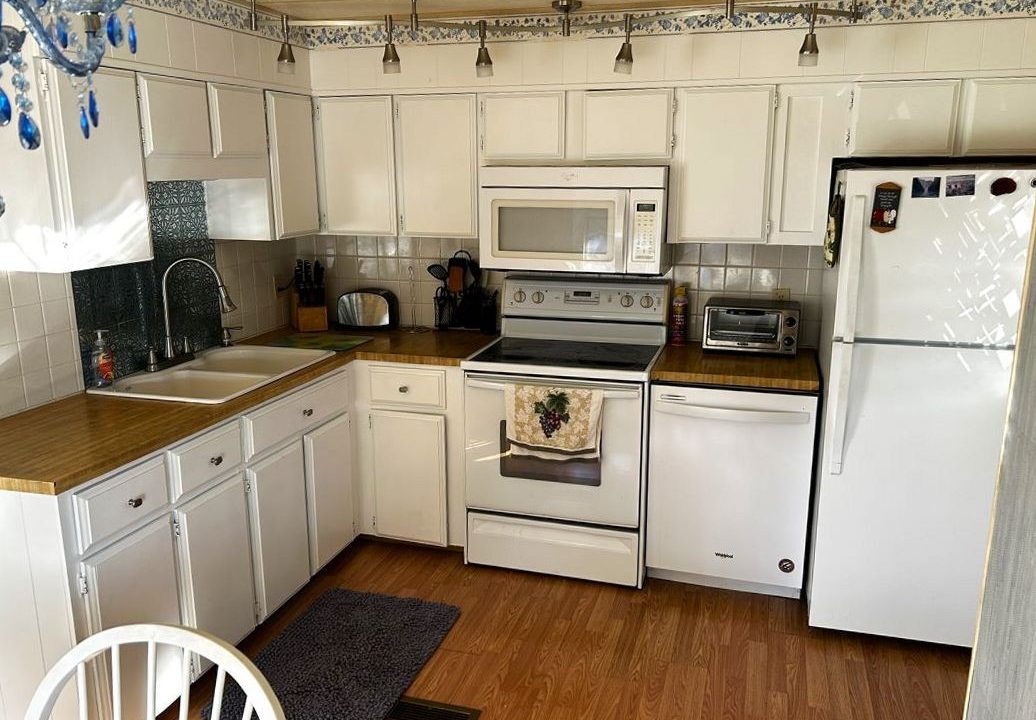 3150 NE 36th Ave Lot 230 - sp14