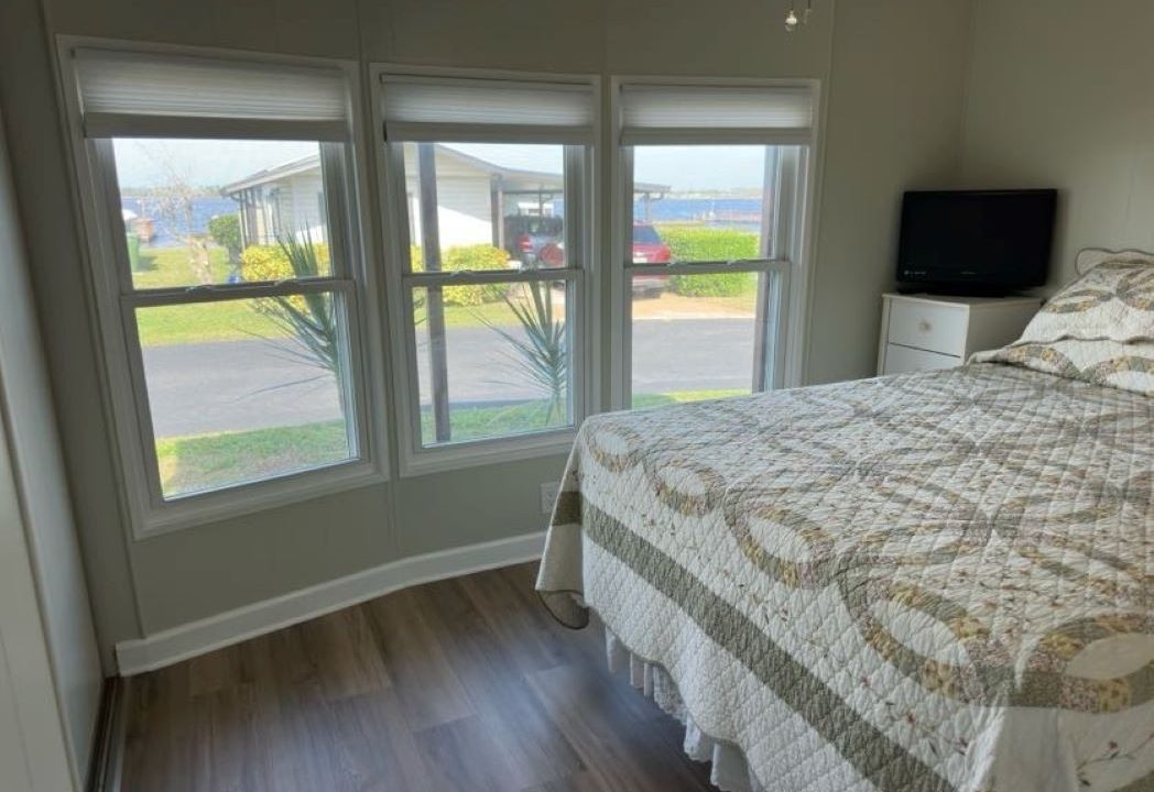 581 Lake Henry - sp17