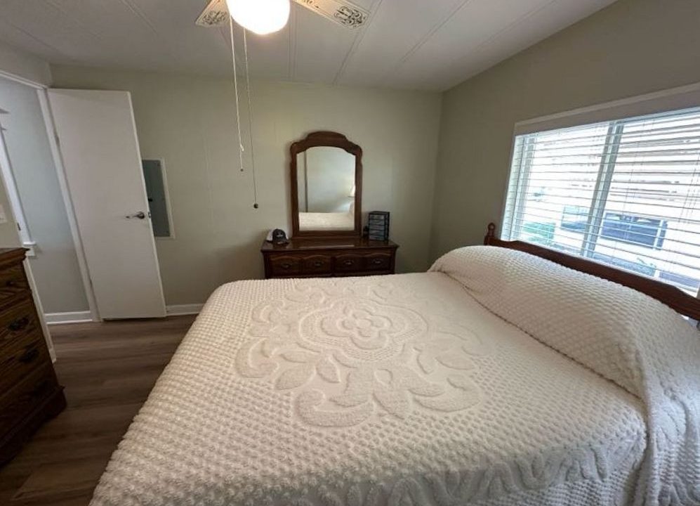 581 Lake Henry - sp26