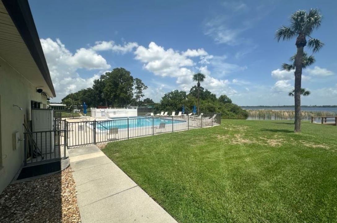 581 Lake Henry - sp42