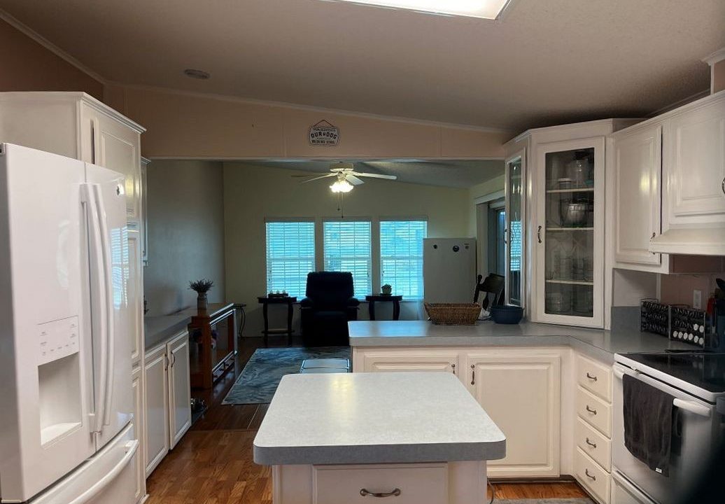 2430 Crooked Stick - sp06