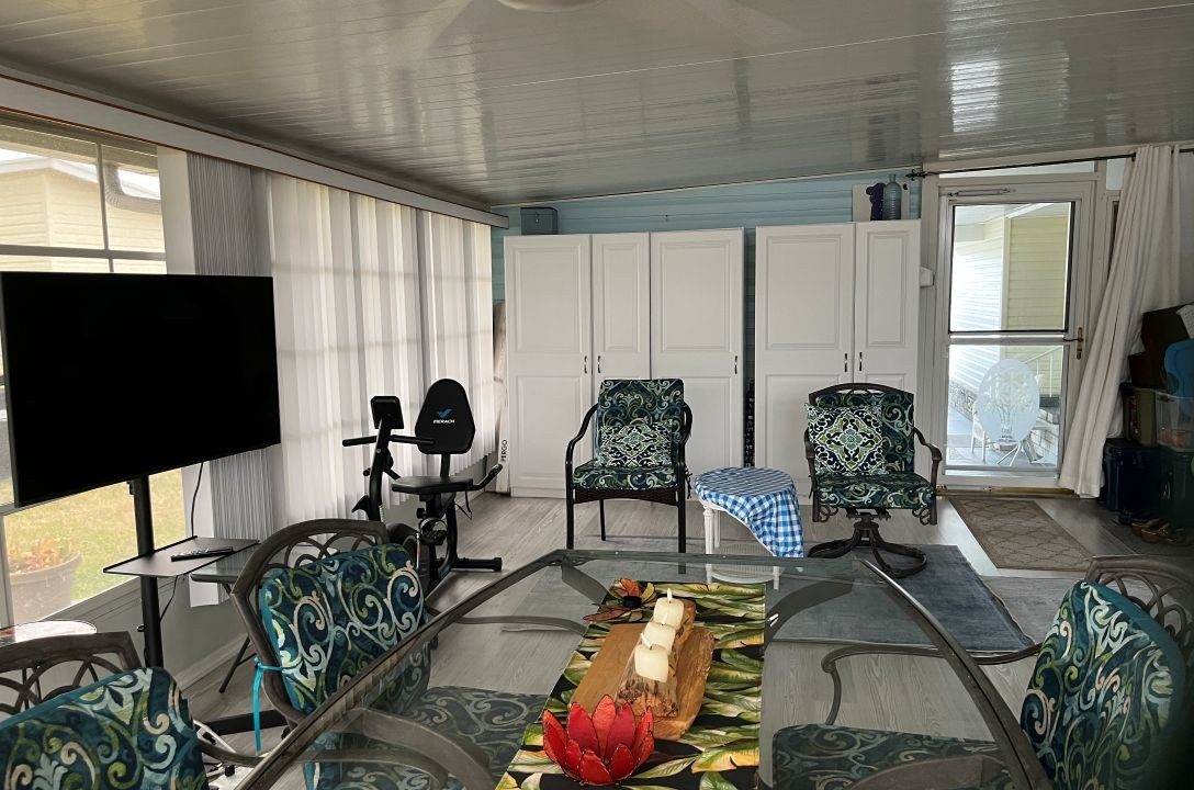 2430 Crooked Stick - sp19