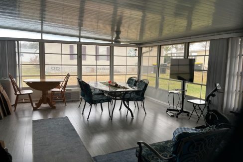 2430 Crooked Stick - sp20