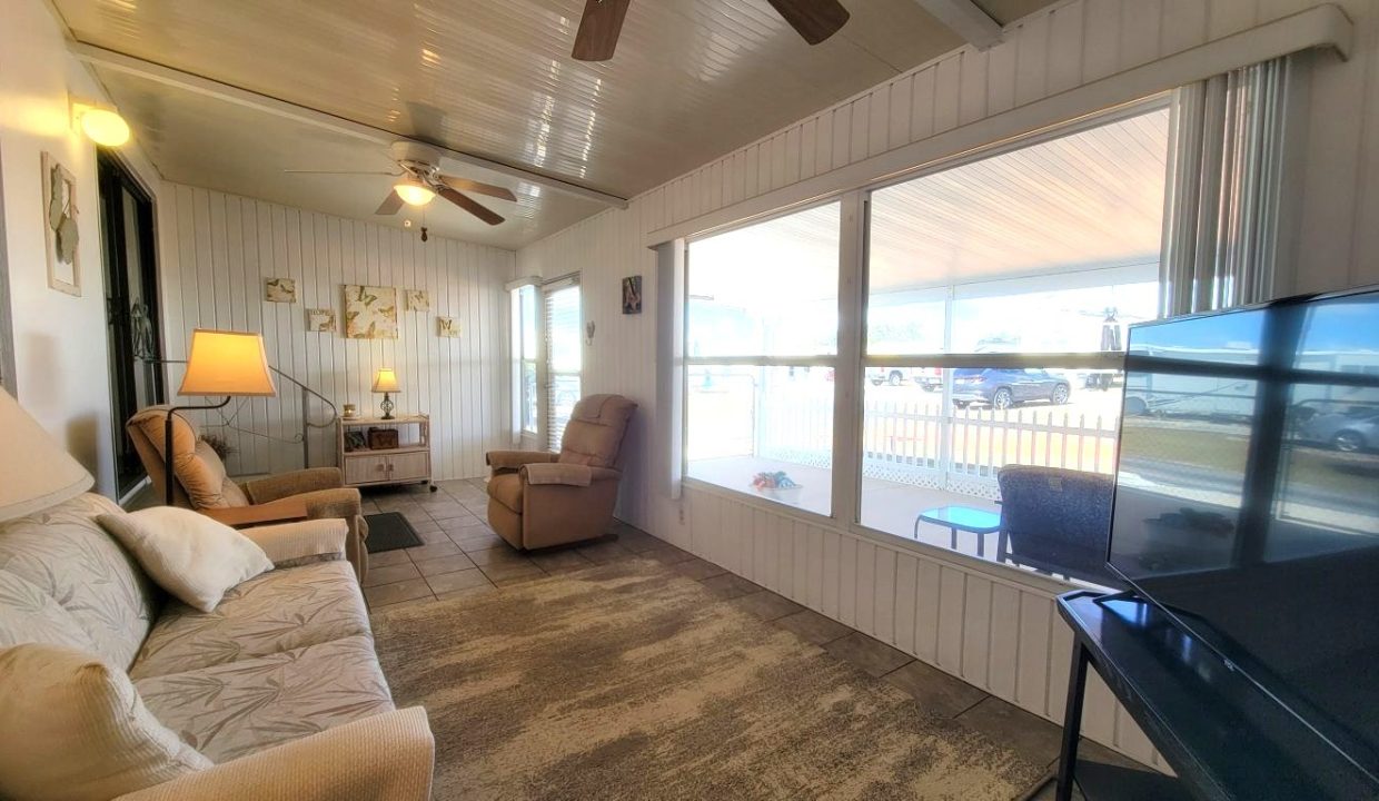 4320 Dundee lot 73 - sp14