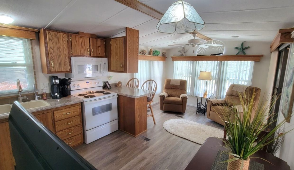 4320 Dundee lot 73 - sp16