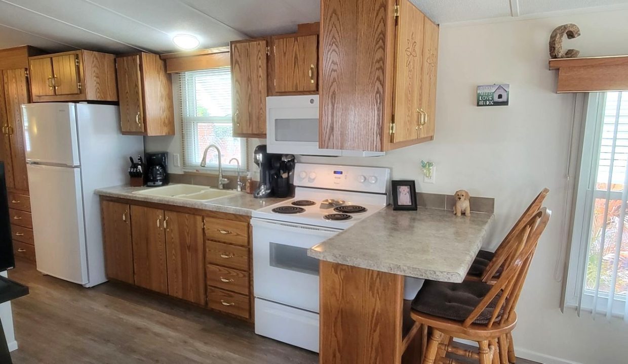 4320 Dundee lot 73 - sp19