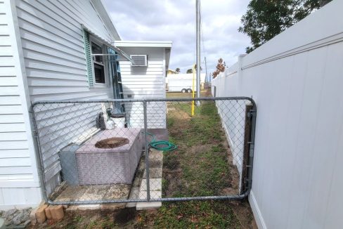 4320 Dundee lot 73 - sp35