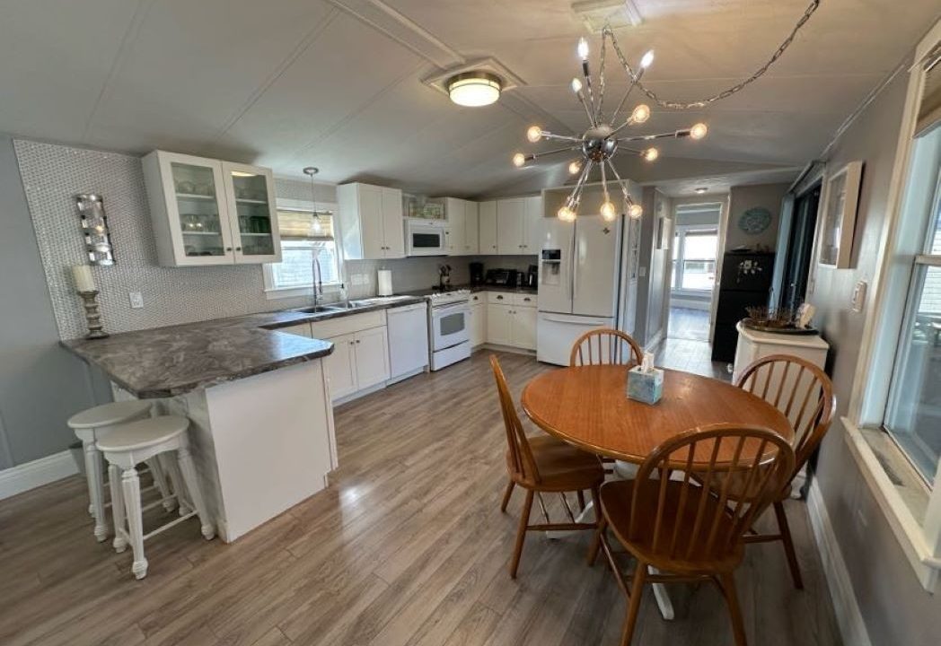 681 Lake Henry - sp12