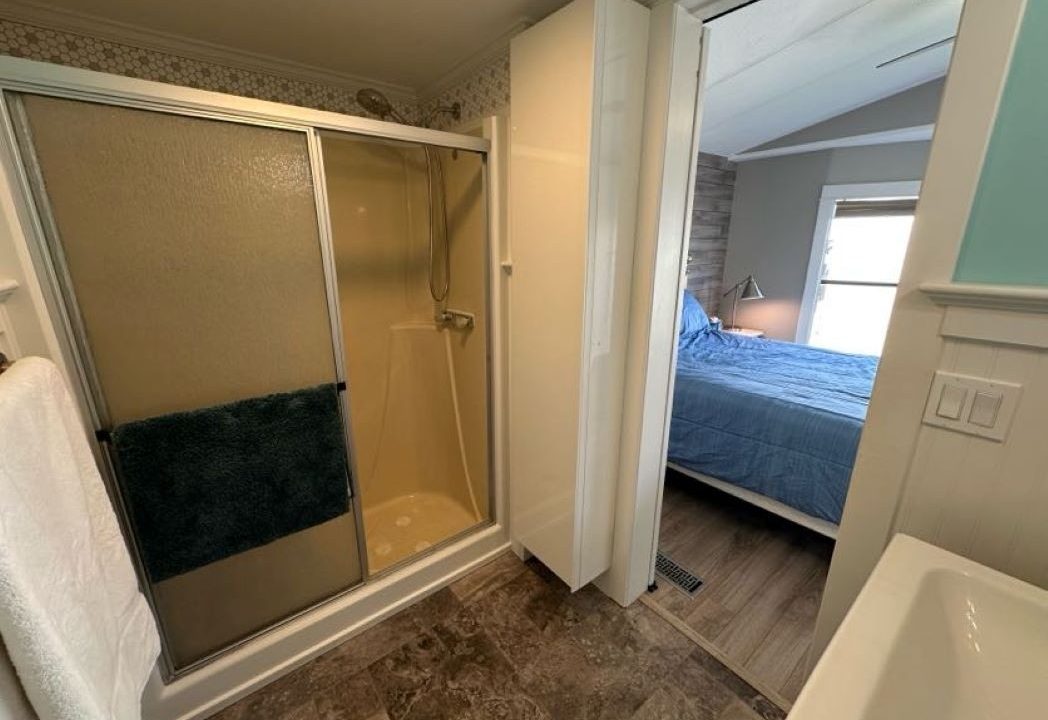 681 Lake Henry - sp19