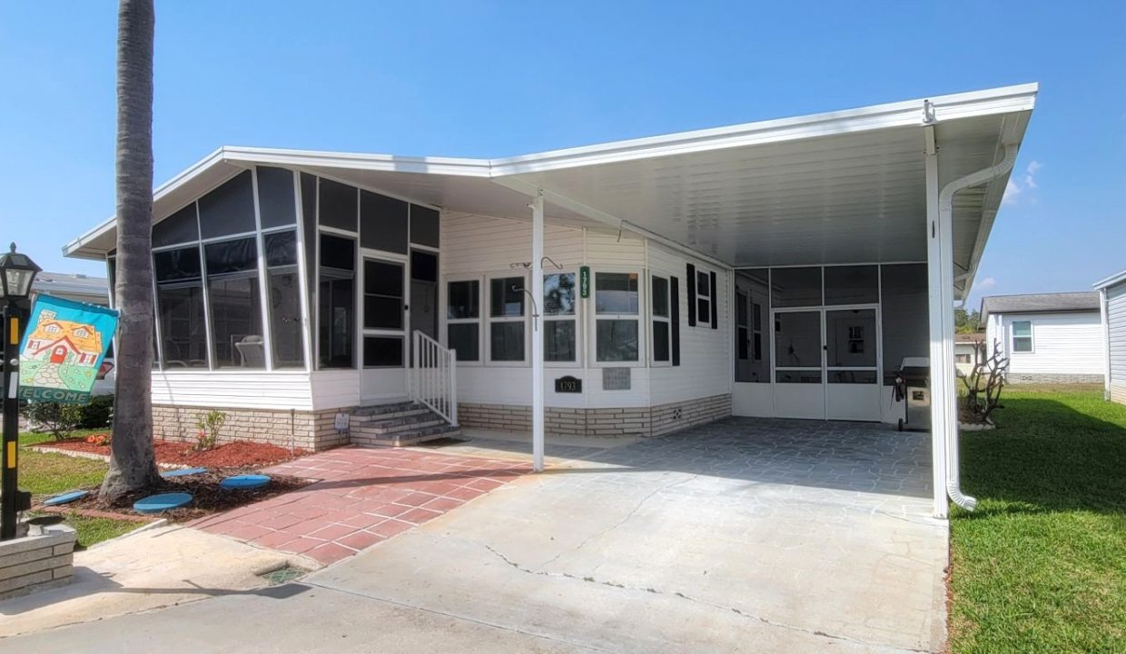 1793 Tower Lakes - sp03