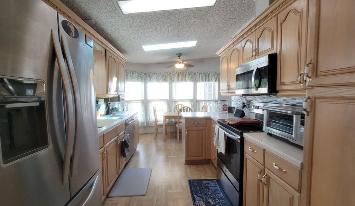1793 Tower Lakes - sp16