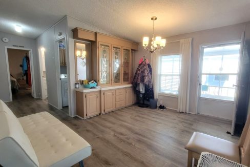 1793 Tower Lakes - sp19