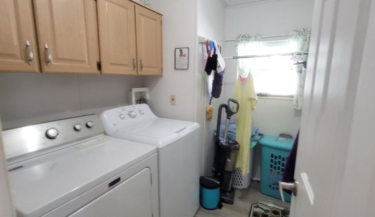 1793 Tower Lakes - sp21