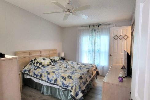 1793 Tower Lakes - sp22