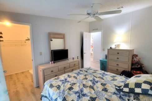1793 Tower Lakes - sp23