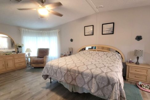 1793 Tower Lakes - sp25