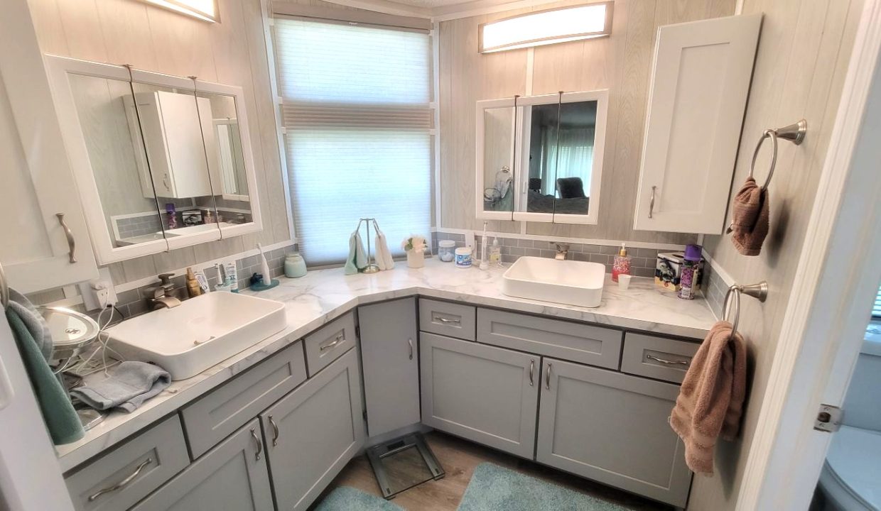 1793 Tower Lakes - sp29