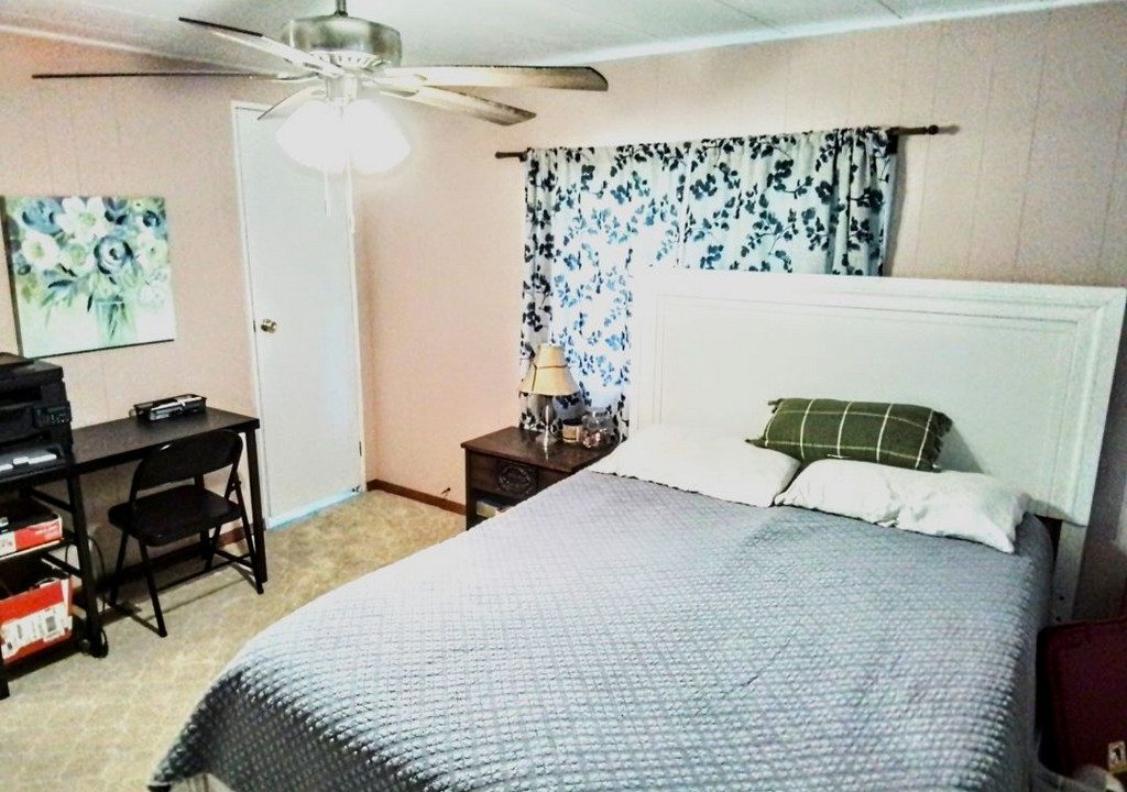3150 NE 36th lot 317 - sp17