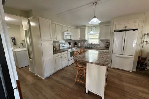 581 Lake Henry - sp08