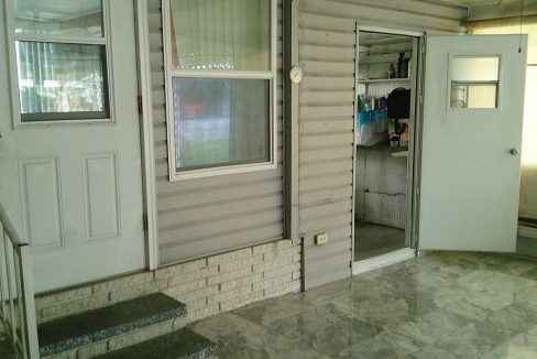 92 Wilkes Screen Porch Shed