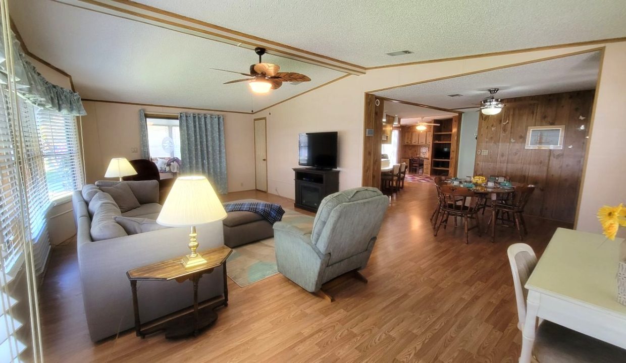 216 Green Meadow - sp08