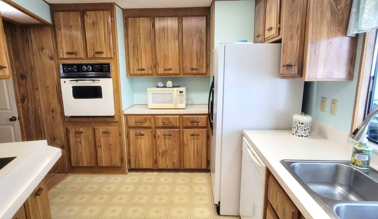 216 Green Meadow - sp15