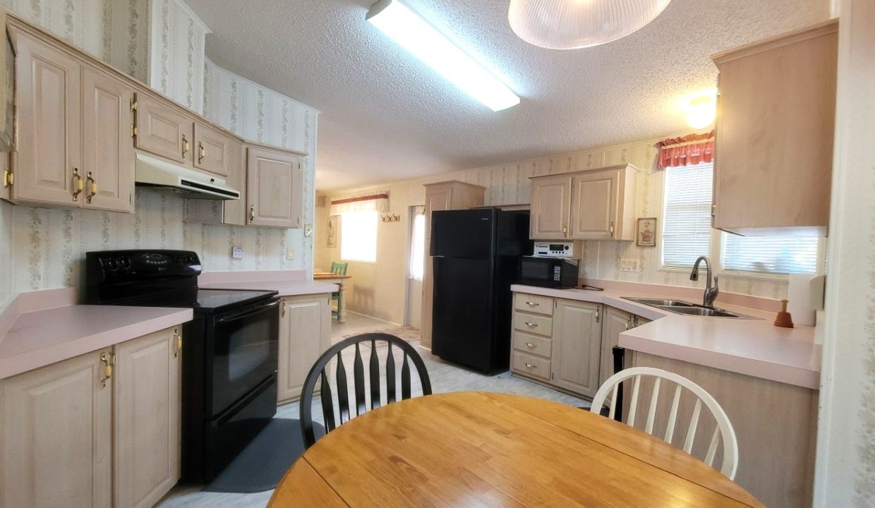 2204 Robin Ridge - sp15