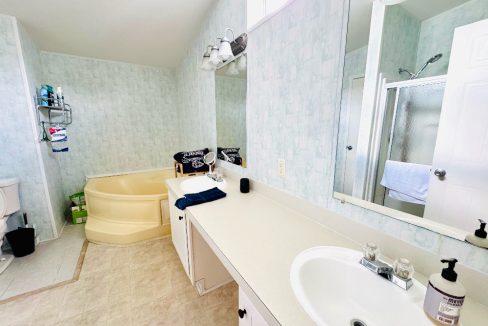 1621 Deverly - sp17