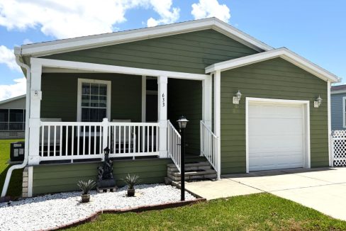 ext front pic