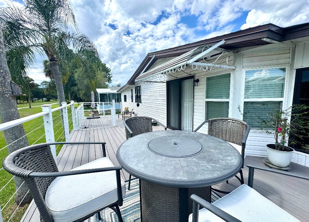 1374 Deverly - sp43