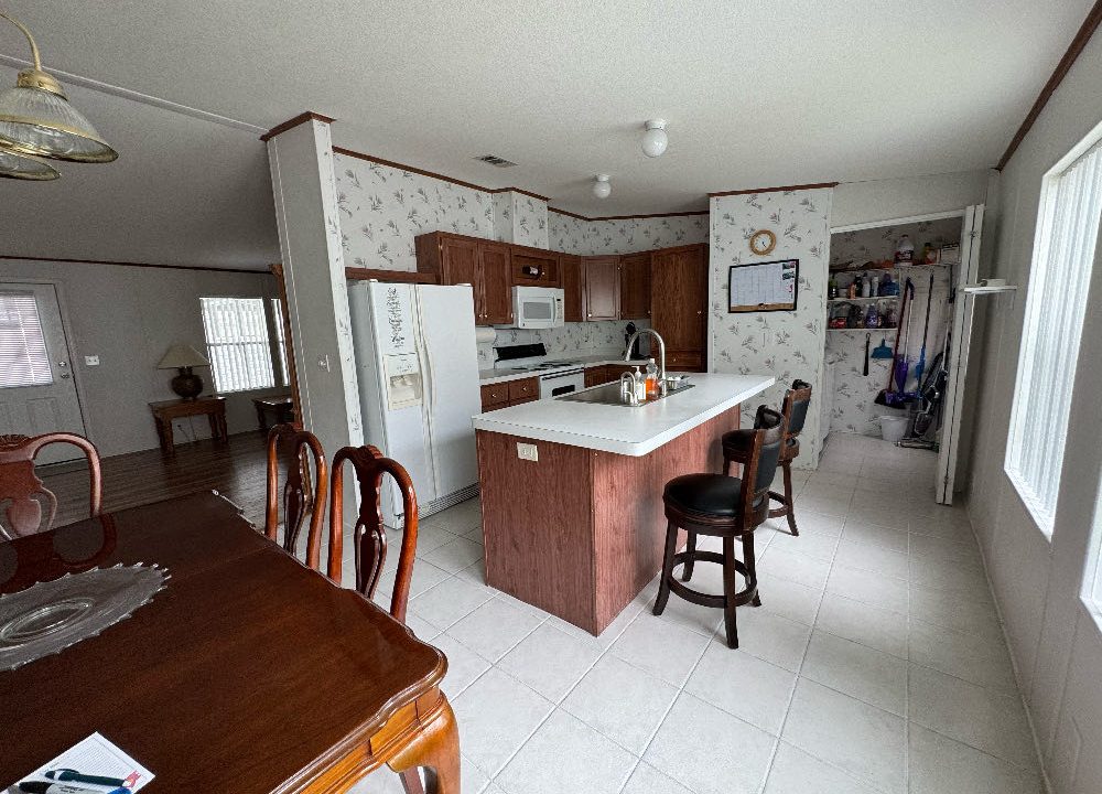 1609 Deverly - sp14