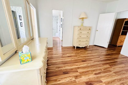 1609 Deverly - sp23