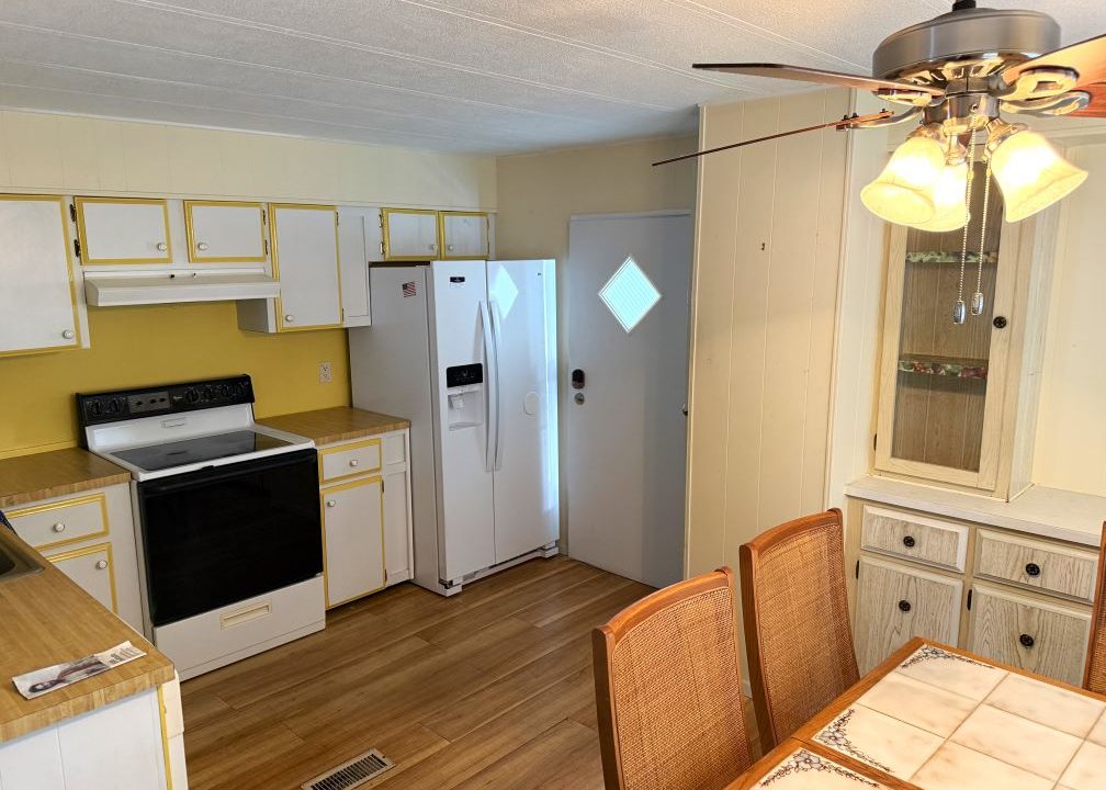 3150 NE 36th Ave Lot 220 - sp10