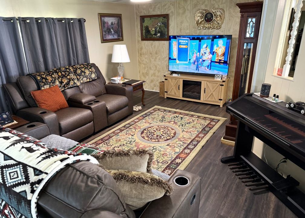 3150 NE 36th lot 210 - sp08