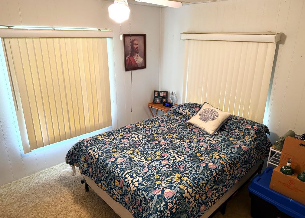 3150 NE 36th lot 210 - sp18