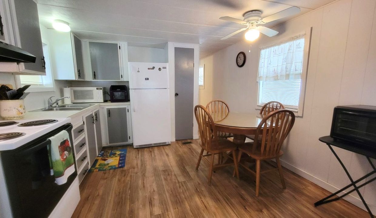 91 Orange Manor - sp14