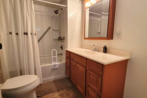 91 Orange Manor - sp21