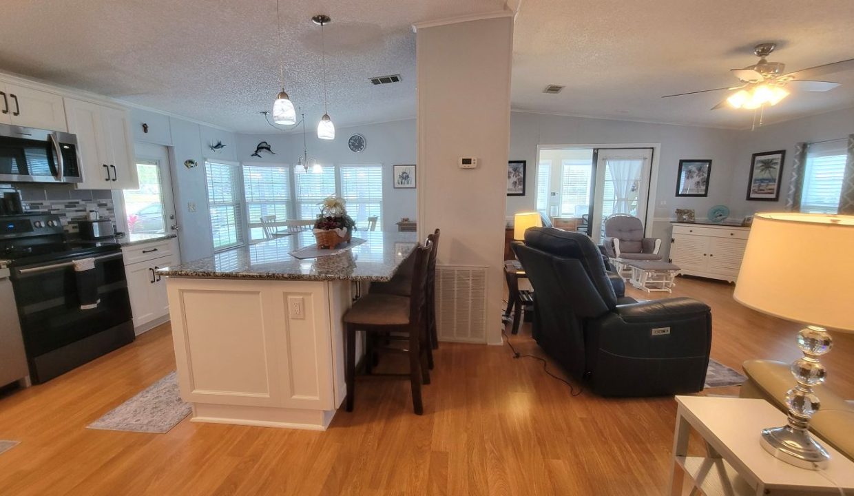 1781 Tower Lakes - sp17