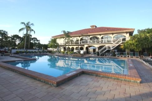 del tura clubhouse