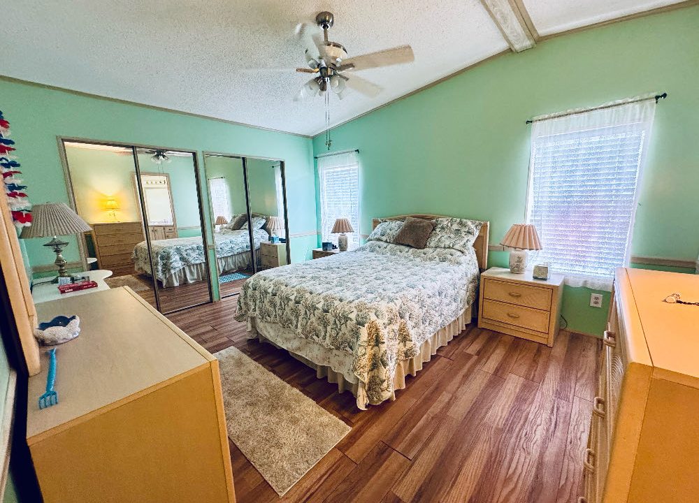 1356 Deverly - sp15