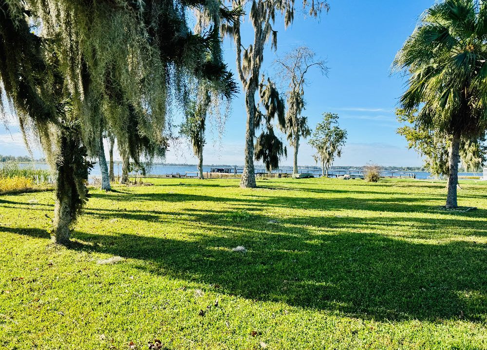 1901 US HWY 17 92 lot 68 - sp23