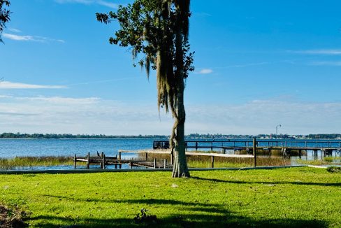 1901 US HWY 17 92 lot 68 - sp24