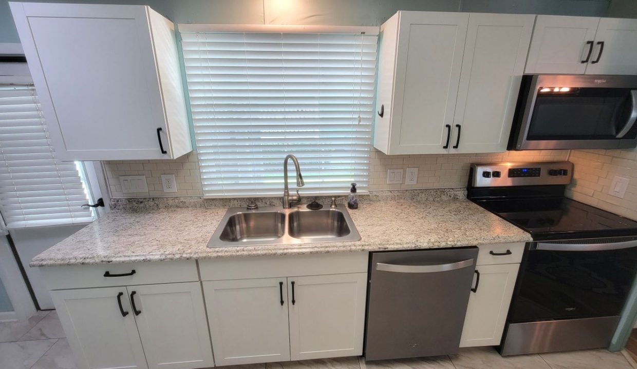2277 Heron - sp22