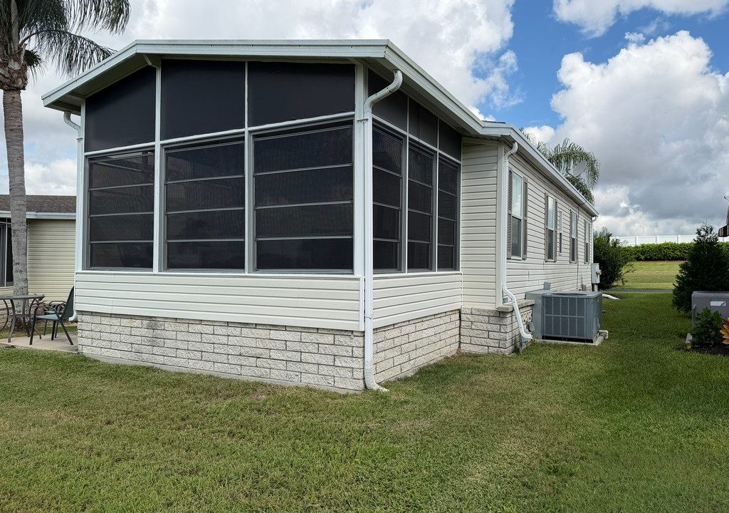 805 Sunningdale - sp26